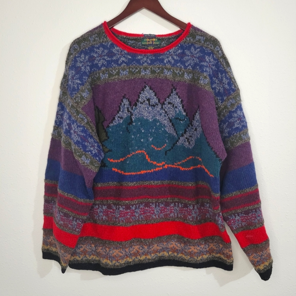 *SOLD LOCALLY* Vintage Hand Knit Sweater